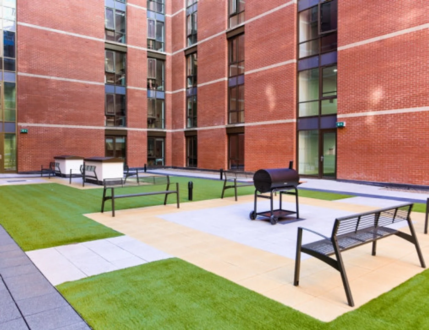 Habitación en apartamento estudiantil en alquiler en , completamente amueblado