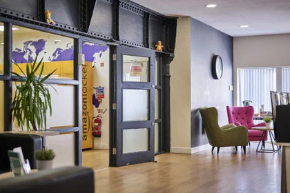 Quarto privado em Upperton Road Leicester LE3 0BG, imagem 1 de 10