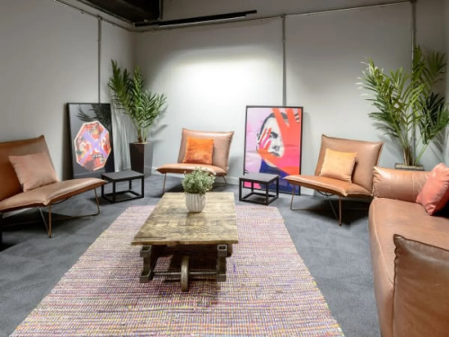 Student-friendly room in  with modern amenities