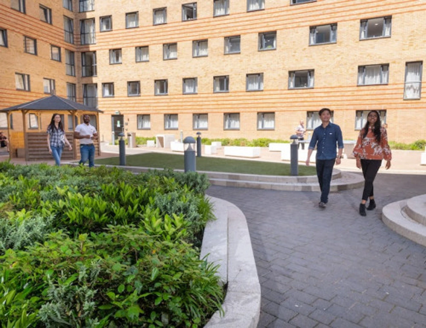 Ekonomiczny pokój studencki z dogodną lokalizacją w 