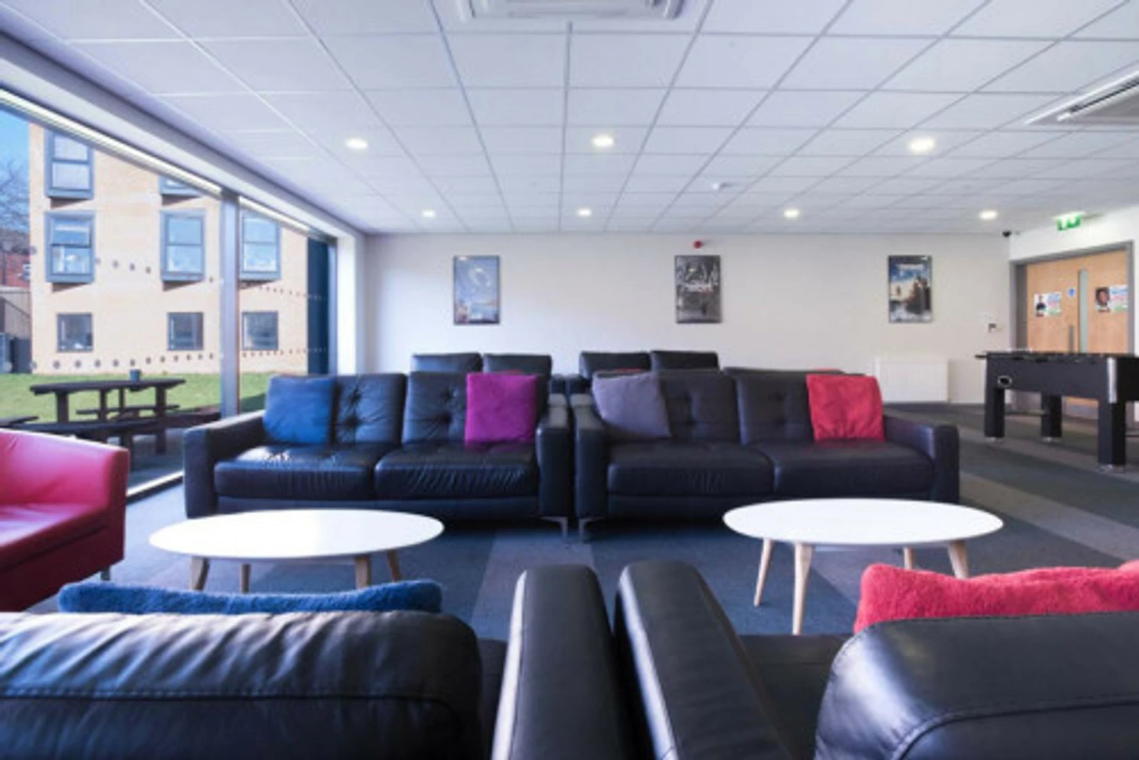 Stanza in affitto in appartamento per studenti a , completamente arredata