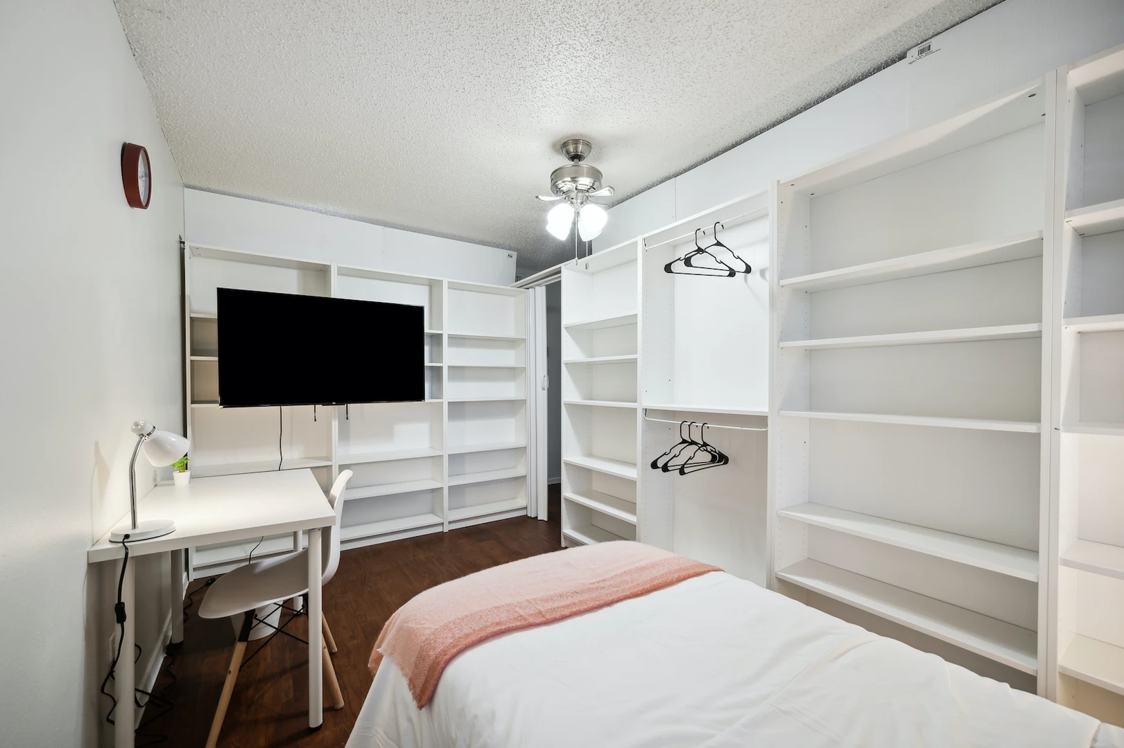 Zimmer mit Doppelbett zu vermieten Austin