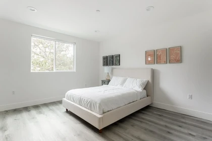 Quarto para alugar num apartamento partilhado em Los-angeles