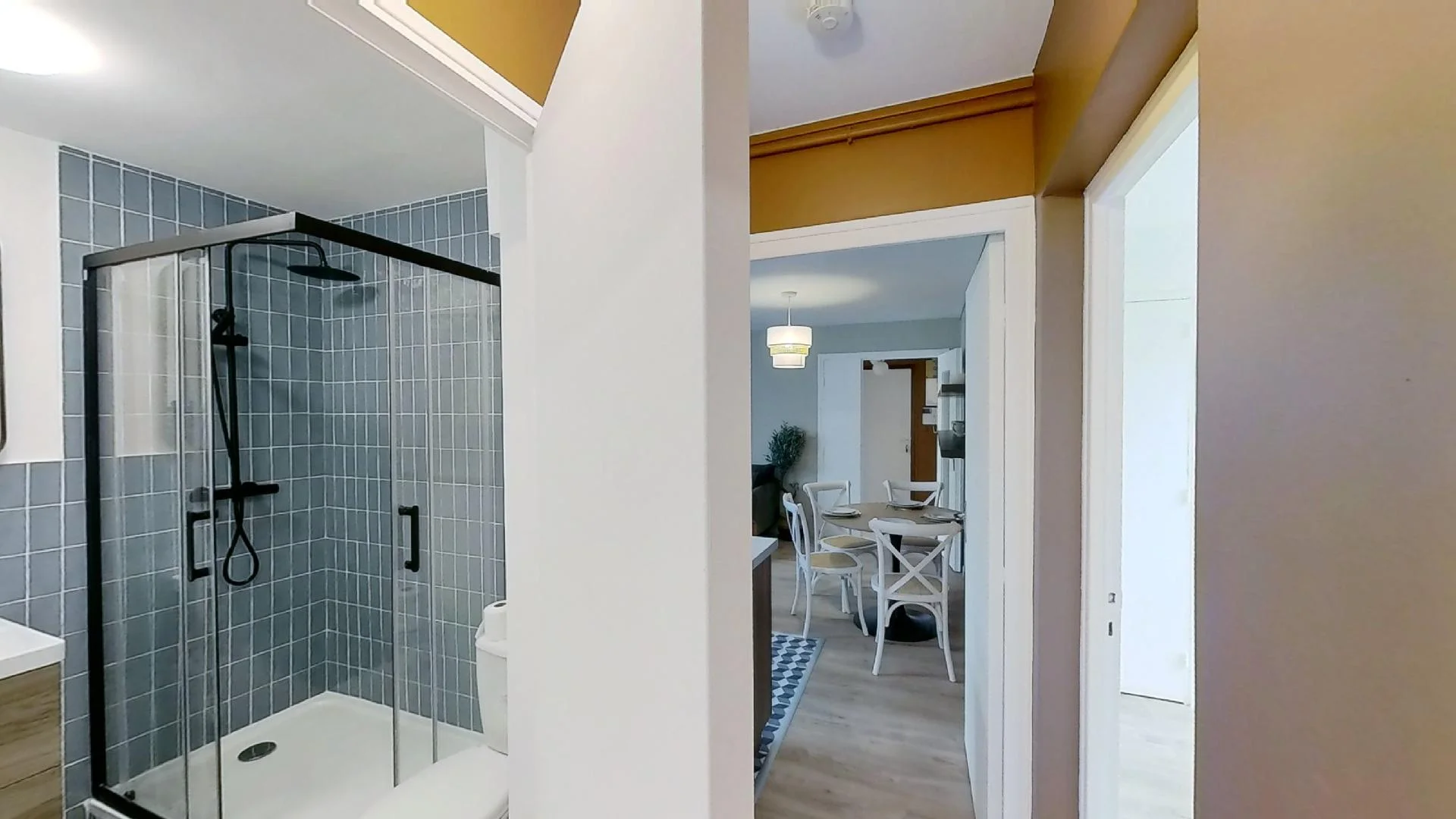 Chambre à louer dans un appartement d'étudiant à , entièrement meublée