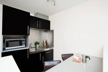 Estudio en DIGHTON STREET, imagen 11 de 20