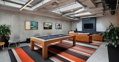 Studio at 229 Franklin Street, image 2 of 20
