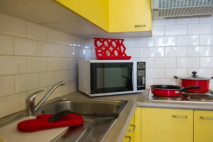 Private room at 570 Swanston Street, image 13 of 19