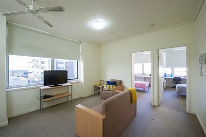 Entire apartment at 550 Lygon St, Carlton, image 18 of 18