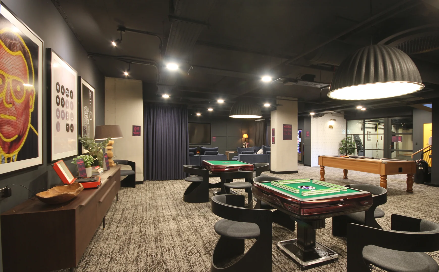 Modern student studio with complete amenities in 