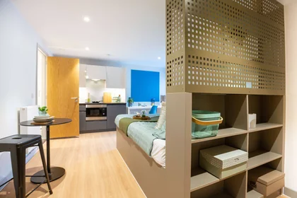 Studio at 13-21 Baldwin Street, image 18 of 18