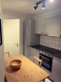 Quarto privado em Münchener Str., 60329 Frankfurt am Main, Germany, imagem 4 de 7