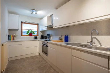 Dairenin tamamı konumu Thompsons Lane, Cambridge, 4 10 görüntüsü
