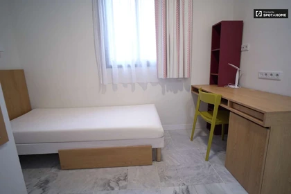 Stanza privata con letto matrimoniale Sevilla