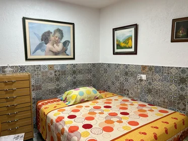Appartamento con 3 camere da letto a {area}