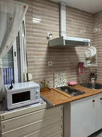 Appartamento intero in Travessera de Collblanc, immagine 4 di 10