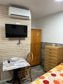 Appartamento intero in Travessera de Collblanc, immagine 7 di 10