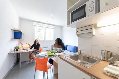 Chambre privée en résidence à Marseille, 13014, image 16 de 22