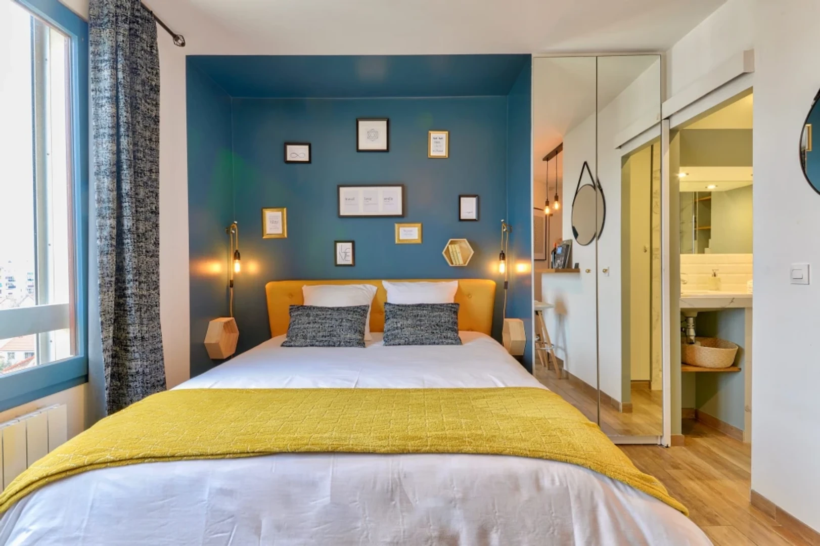 Mieszkanie z 2 sypialniami w Paryż