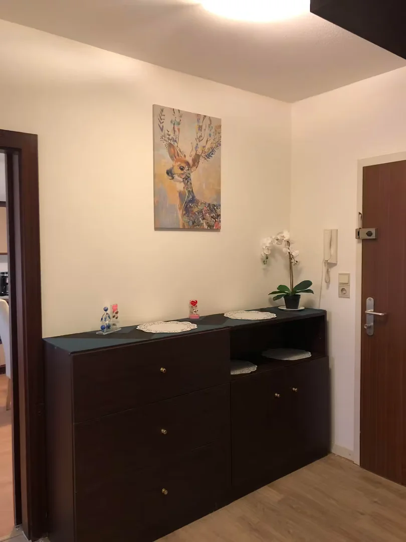 Habitación estudiantil económica con ubicación conveniente en 