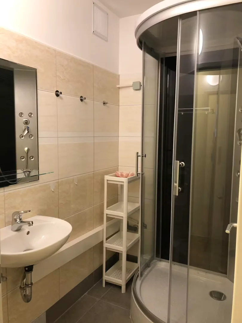 Habitación para estudiantes en  con modernas comodidades
