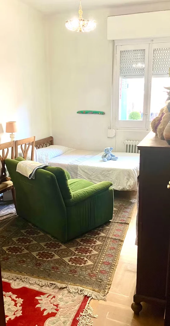 Stanza in affitto in appartamento condiviso a Pamplona/iruña