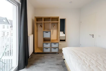 Özel oda konumu Einbecker Straße, Bezirk Lichtenberg, 1 10 görüntüsü