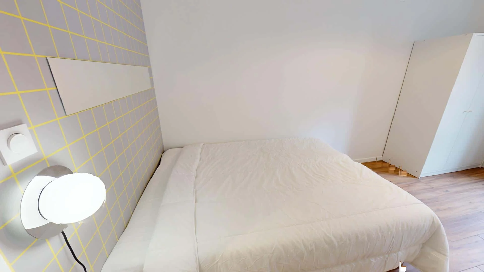 Chambre d'étudiant fonctionnelle parfaite pour étudier dans 