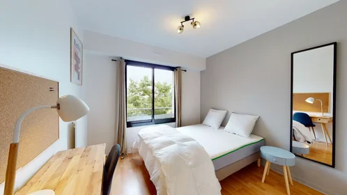 Quarto privado em Avenue du Centre, Saint-Quentin, imagem 1 de 2