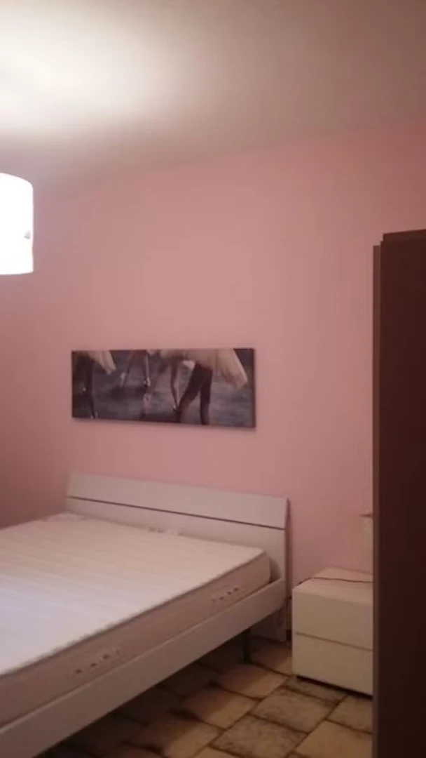 Two bedroom accommodation in Pisa