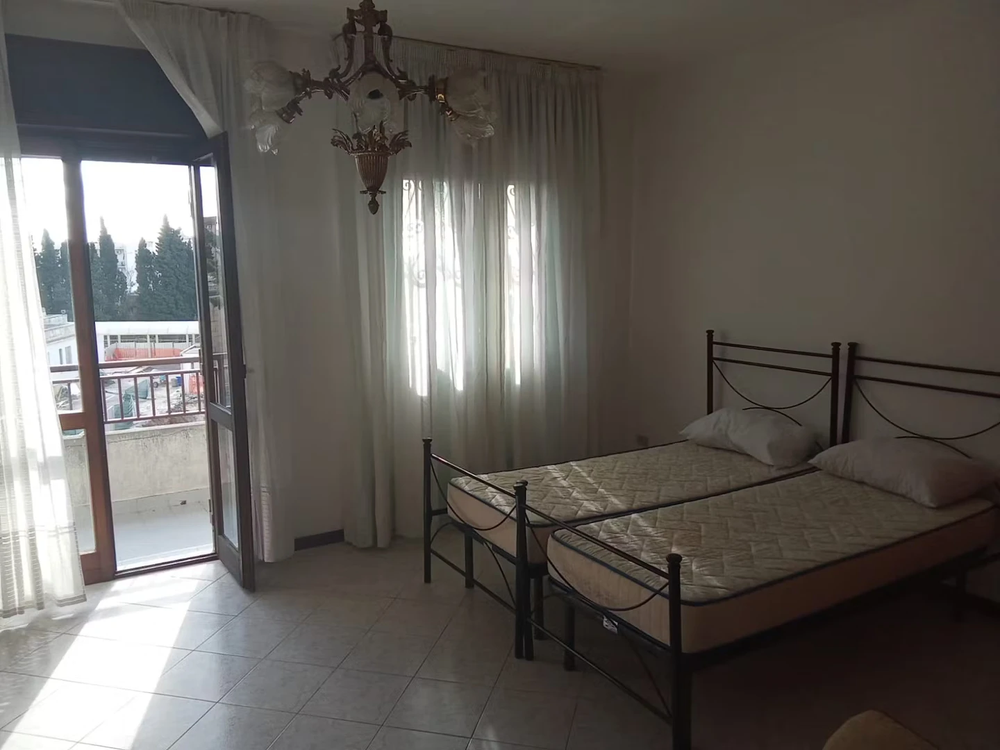 Habitación privada barata en Lecce