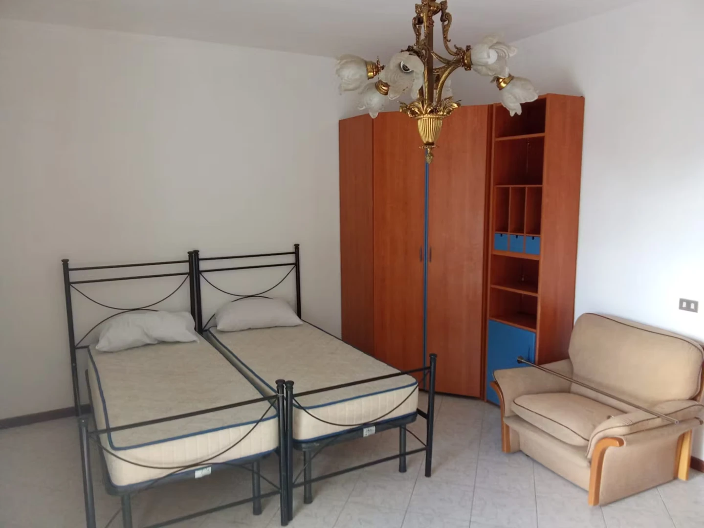 Habitación privada barata en Lecce