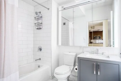 Dairenin tamamı konumu Arlington Street, Bay Village, 10 10 görüntüsü