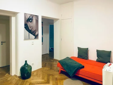 Privatzimmer in der Schleißheimer Str., 80809 München, Germany, bild 6 von 16
