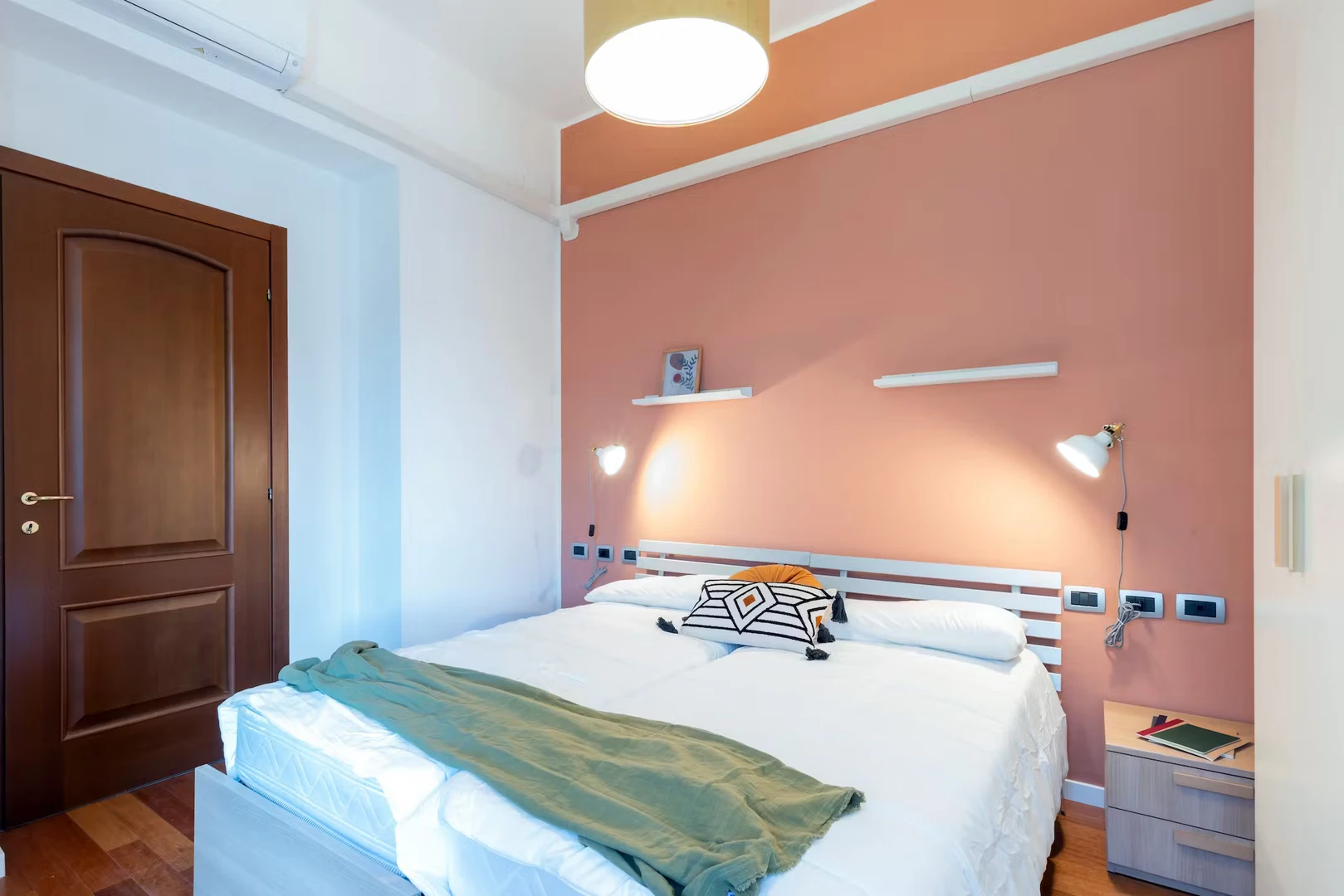 Apartamento totalmente mobilado em Trieste