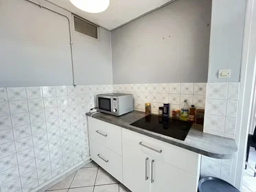 Quarto privado em Chemin Villebois, , imagem 9 de 10