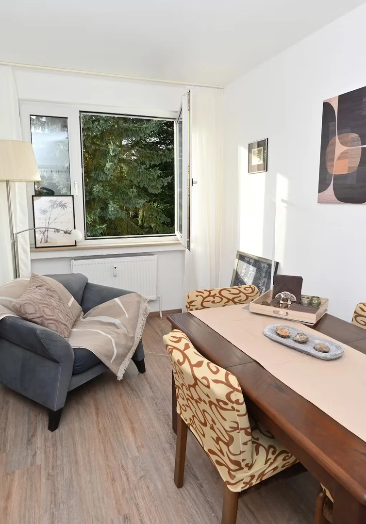 Appartamento con 2 camere da letto a Bergisch Gladbach