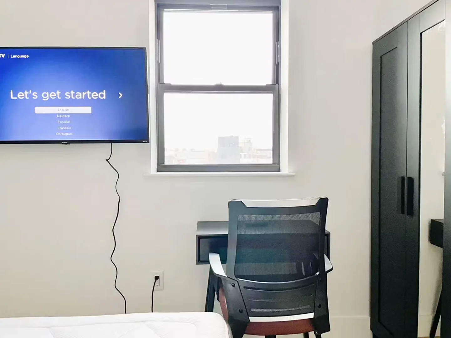 Room for rent in student apartment in , fully furnished