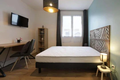 Özel oda konumu 67 Av. de Fronton, 31200 Toulouse, France, 1 17 görüntüsü