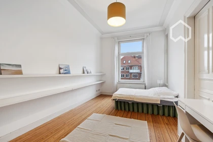 Zimmer mit Doppelbett zu vermieten Hamburg