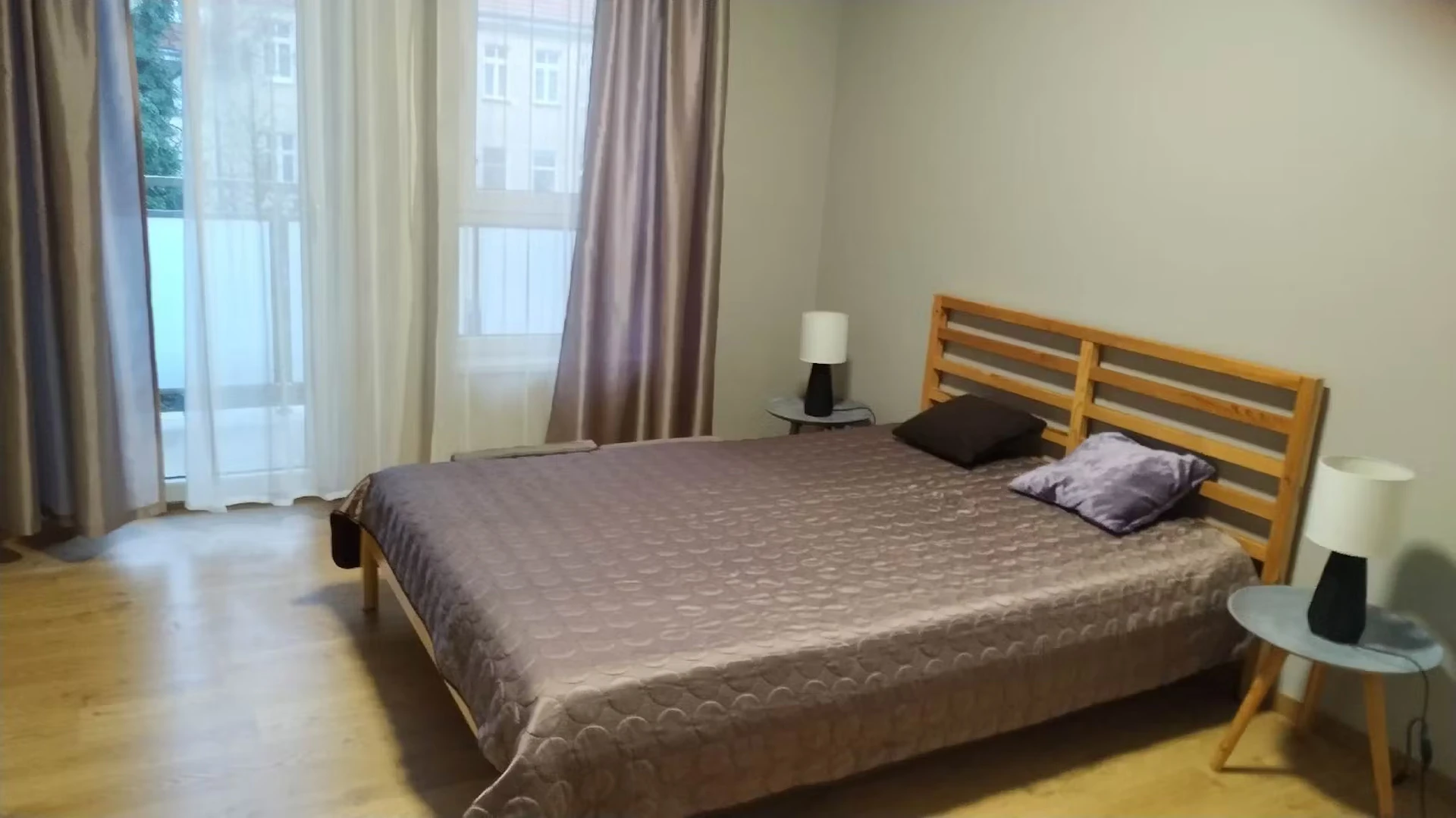 Appartement entièrement meublé à Poznań