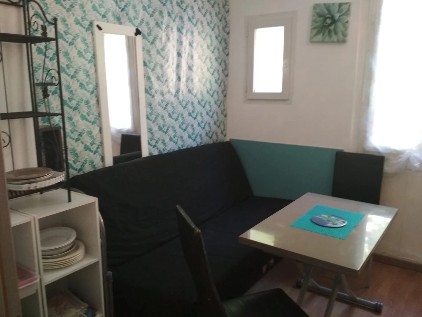 Accommodation with 3 bedrooms in Nice