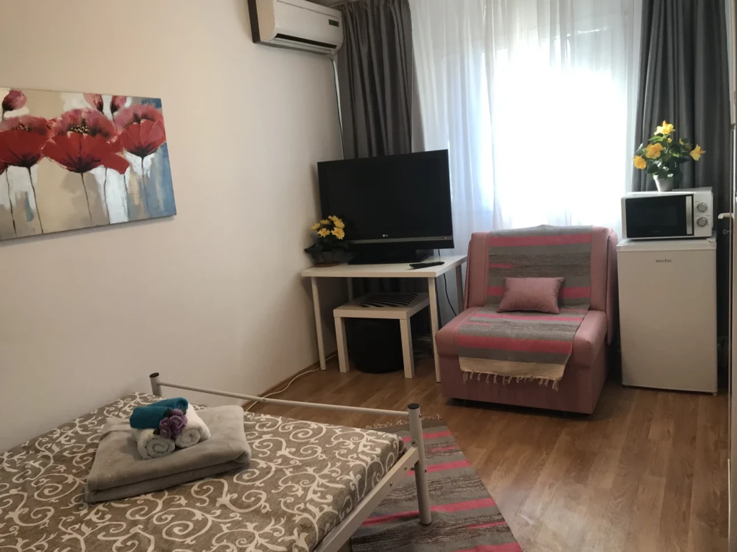 Appartamento con 3 camere da letto a Bucarest