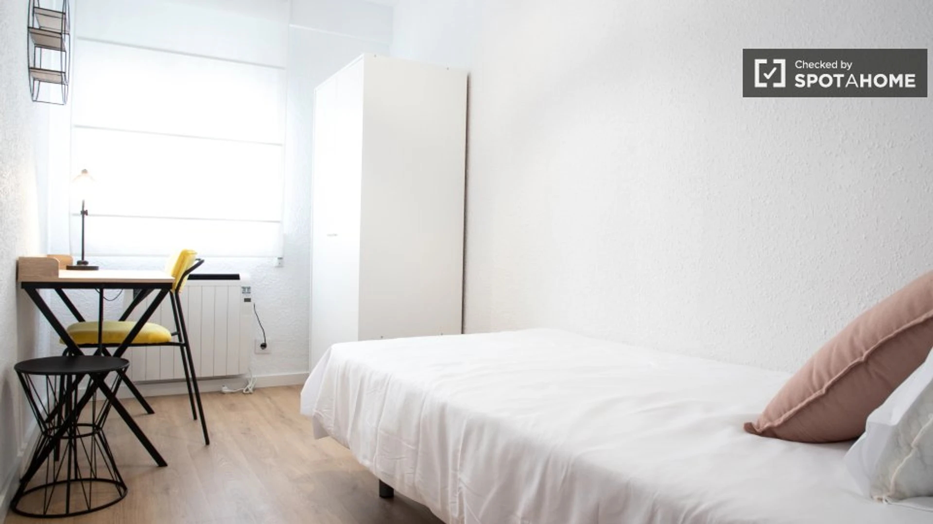 Zimmer mit Doppelbett zu vermieten Alcorcón
