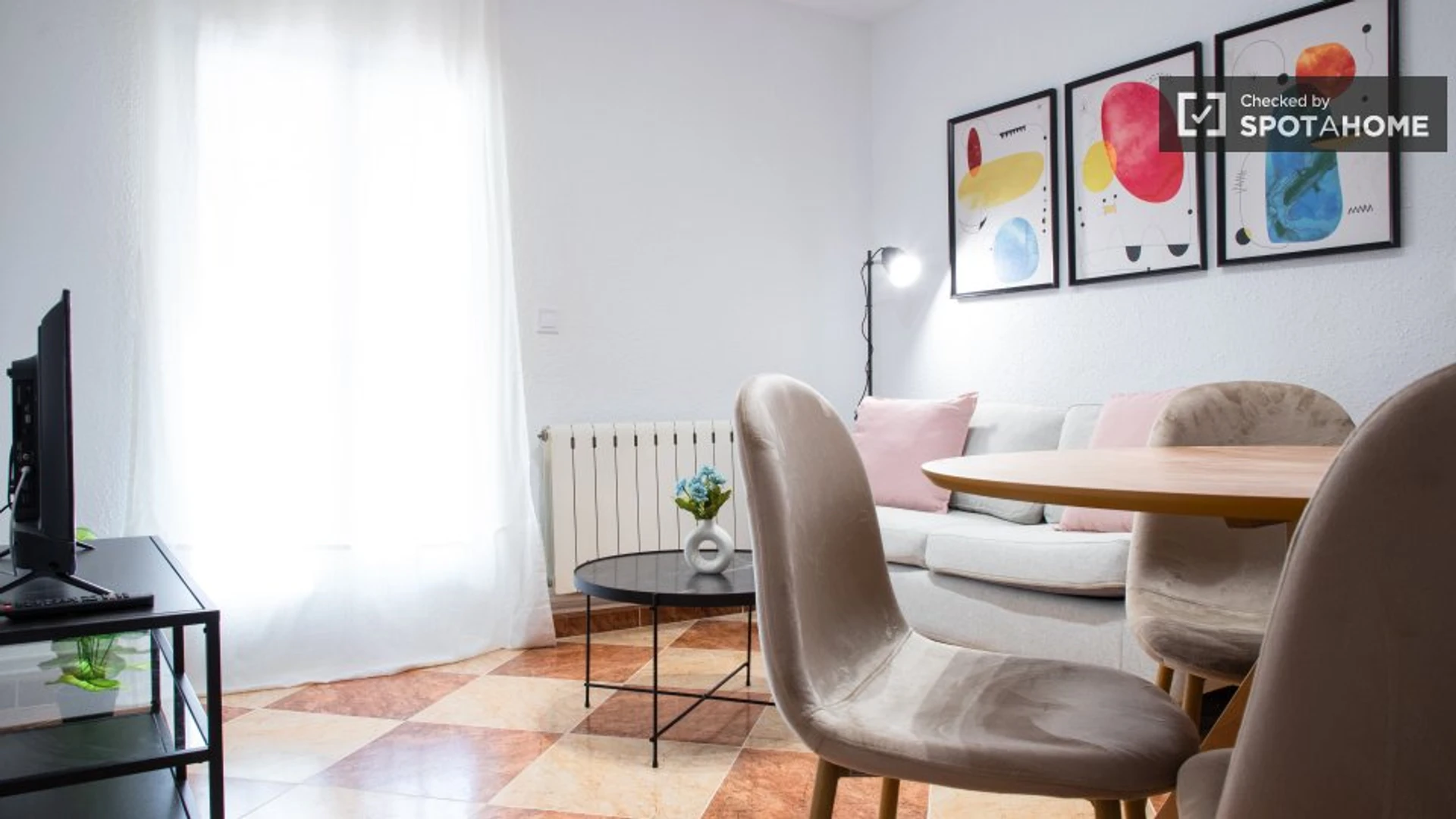 Room for rent with double bed Fuenlabrada