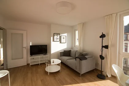 Gesamte Unterkunft in der Potsdamer Straße, 160, bild 3 von 13