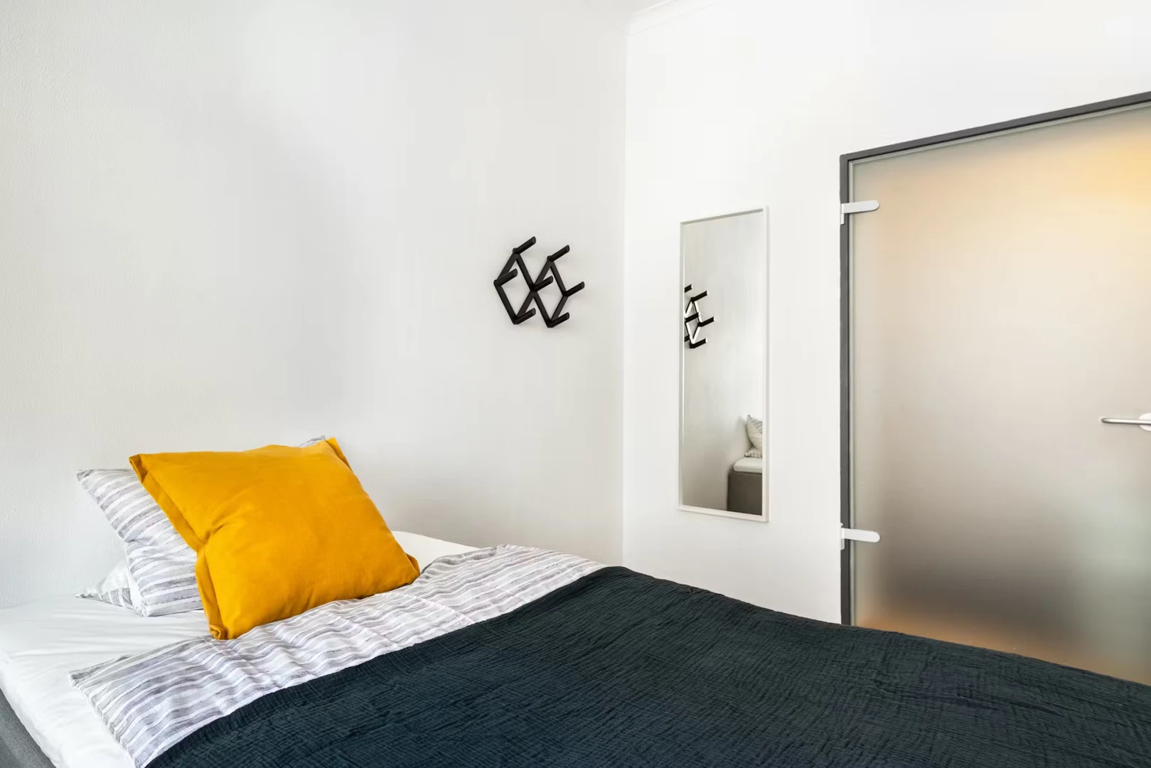 Quarto para alugar num apartamento partilhado em Munique