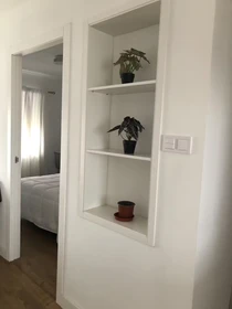 Stanza in affitto in appartamento condiviso a Alicante