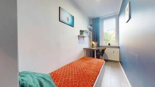 Private room at Opinogórska, image 1 of 10