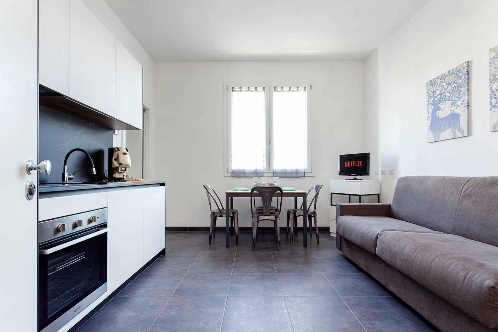 Apartamento moderno e brilhante em Parma