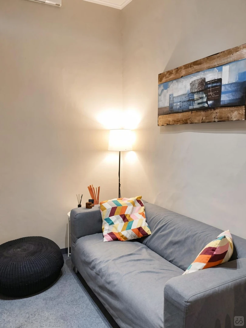 Pokój do wynajęcia w mieszkaniu studenckim w , w pełni umeblowany